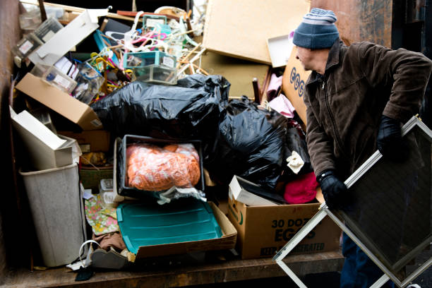 Best Carpet Removal and Disposal  in Bath, MI